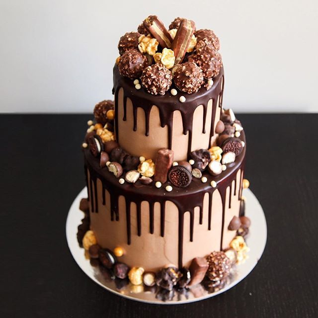 Chocolate Fudge Two Tier Cake – reemies cakes-nextbuild.com.vn